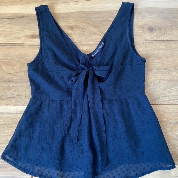 Abercrombie & Fitch Tops - Abercrombie & Fitch women’s top